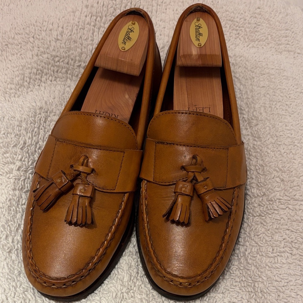 Allen Edmonds Men's Tan Leather Tassel Loafers